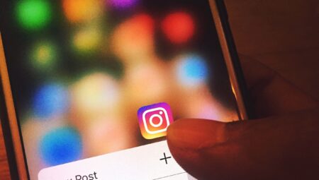Instagram, doğum tarihini zorunlu hale getirdi 2023